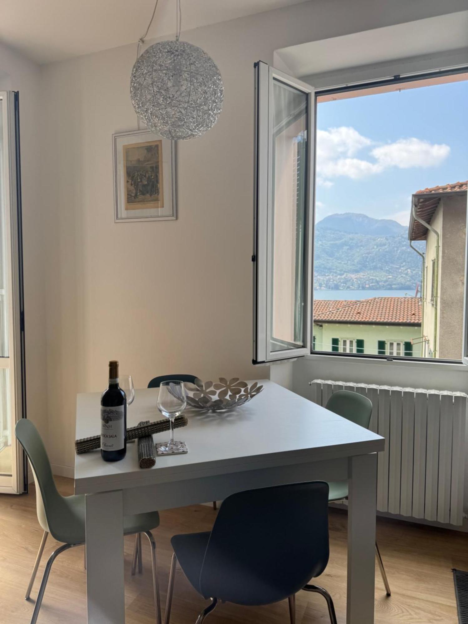 In Centro Ca' Leandro Vista Lago Lierna Buitenkant foto